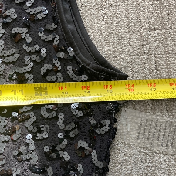 Vintage Sequins Lace Dress with Open Back - Picture 13 of 15